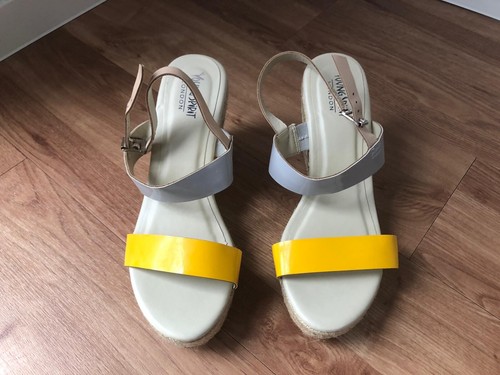 Keilabsatzschuhe mit schnallen - mit,